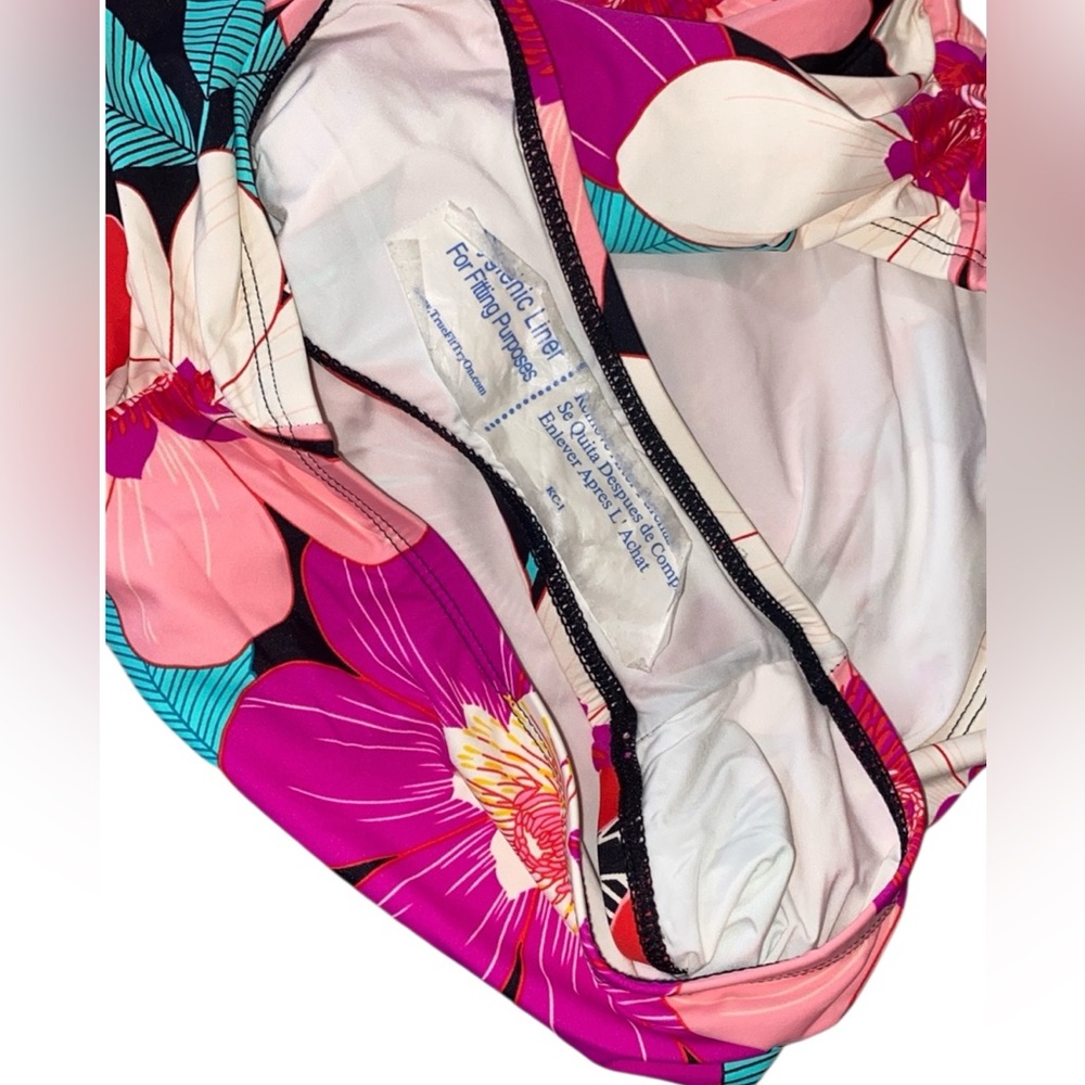 La Blanca Pink and Purple One Piece Swimsuit Floral Design - Picture 5 of 8